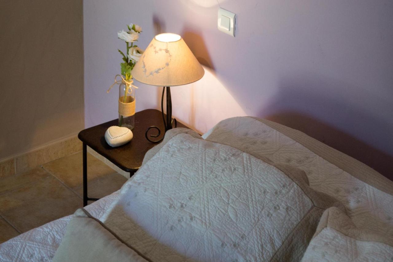 주카스 Le Bouquet De L Aromate B&B 외부 사진